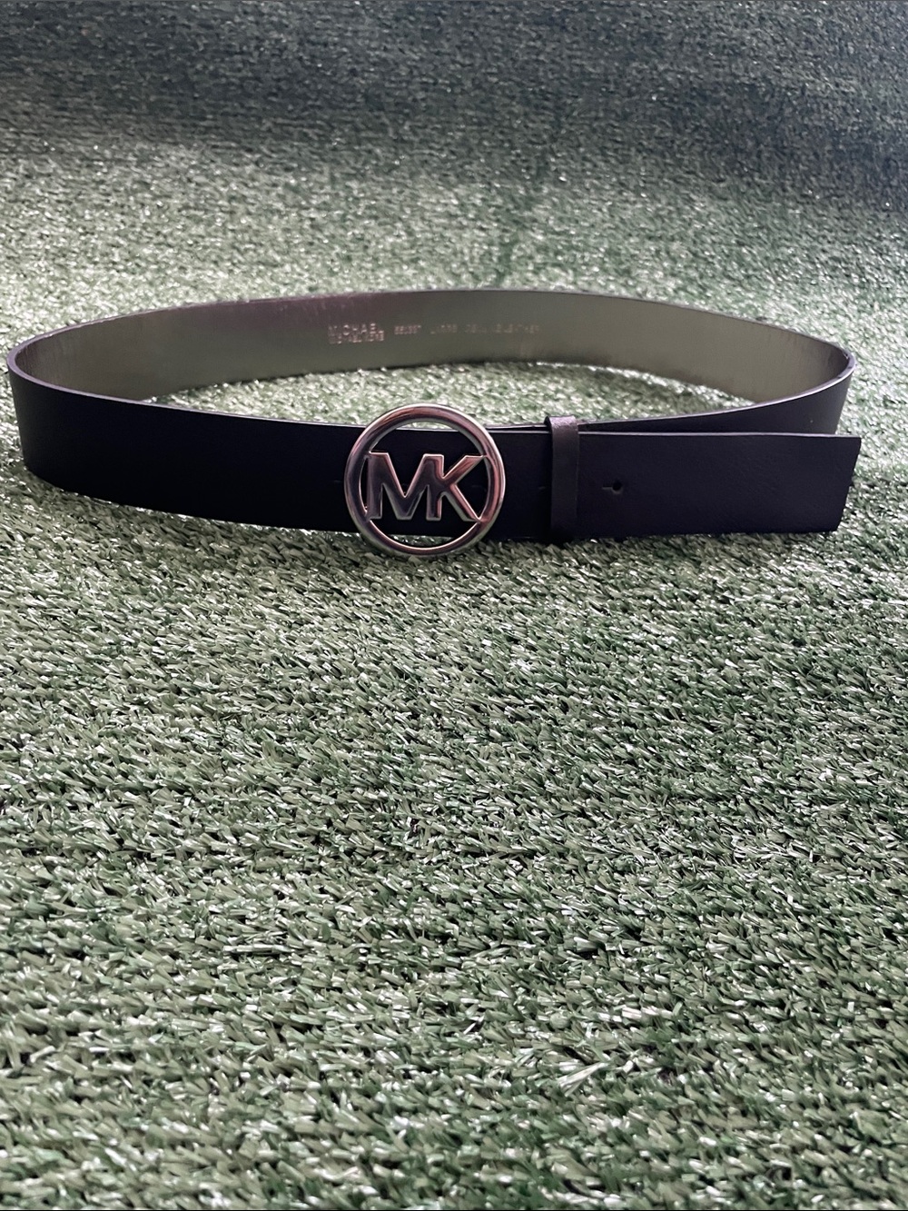 Michael Kors Black Leather Belt Women’s size Large Silver MK Round Buckle